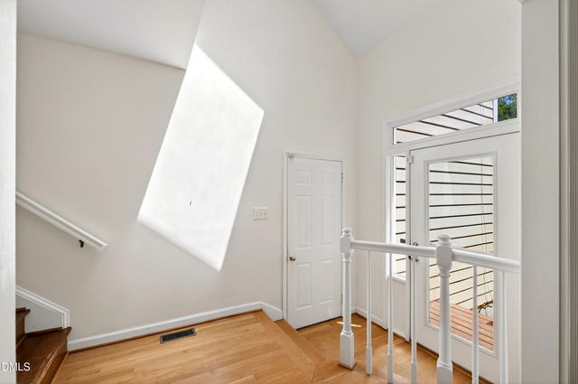 821 Lake Boone Trail, Raleigh, NC 27607