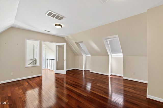 821 Lake Boone Trail, Raleigh, NC 27607