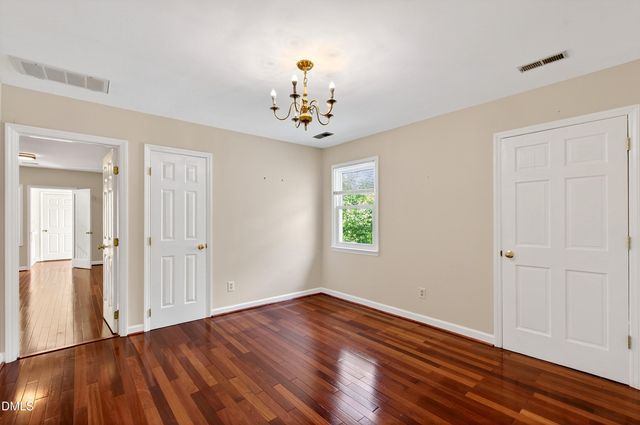 821 Lake Boone Trail, Raleigh, NC 27607