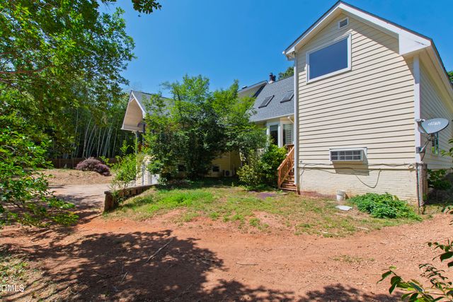 821 Lake Boone Trail, Raleigh, NC 27607