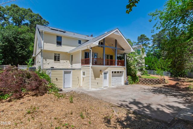 821 Lake Boone Trail, Raleigh, NC 27607