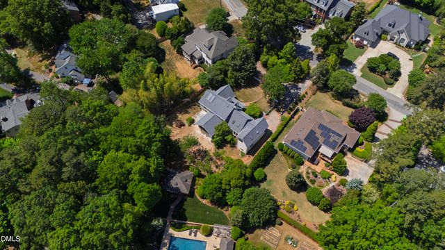 821 Lake Boone Trail, Raleigh, NC 27607