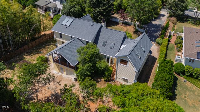 821 Lake Boone Trail, Raleigh, NC 27607