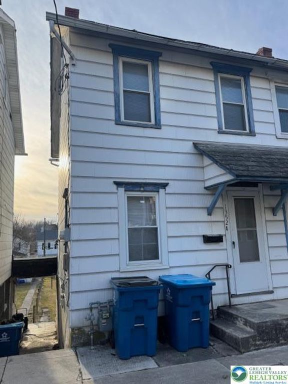 1352 Vienna Street, Northampton Boro, PA 18067
