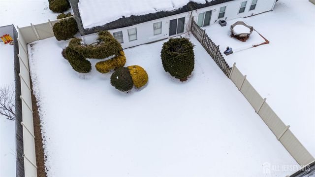 15 Hearthstone Drive, Edison, NJ 08820