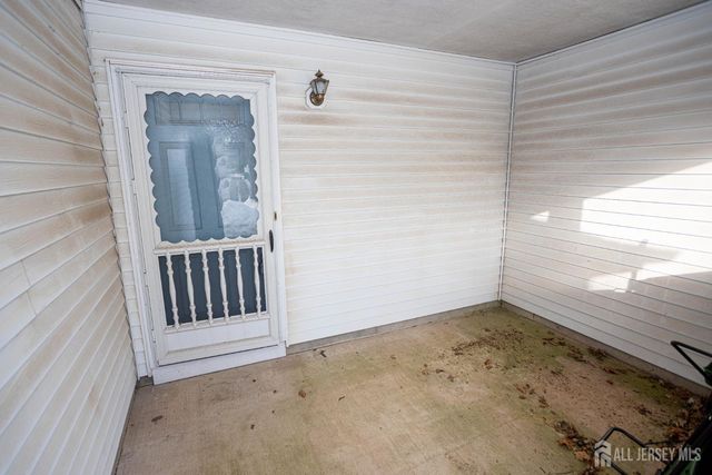 15 Hearthstone Drive, Edison, NJ 08820