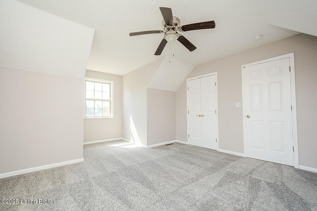 6305 Leisure Ln, Louisville, KY 40229