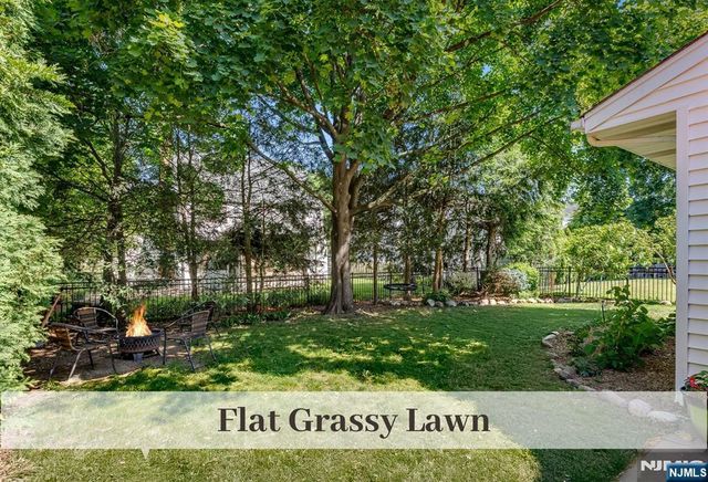 445 Fairfield Avenue, Ridgewood, NJ 07450