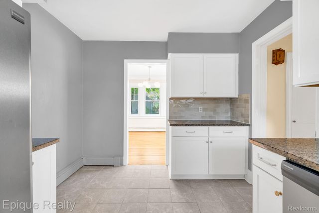 3363 Meinrad Drive, Waterford Charter Township, MI 48329