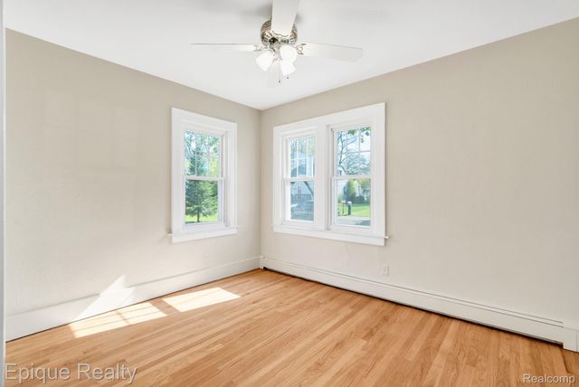 3363 Meinrad Drive, Waterford Charter Township, MI 48329