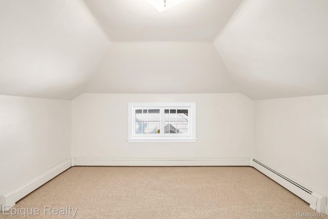 3363 Meinrad Drive, Waterford Charter Township, MI 48329
