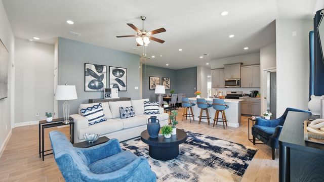 11216 TREEHOUSE Trail, Justin, TX 76247
