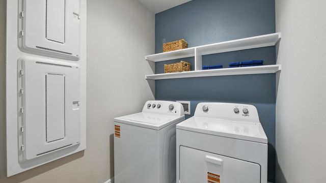 11216 TREEHOUSE Trail, Justin, TX 76247