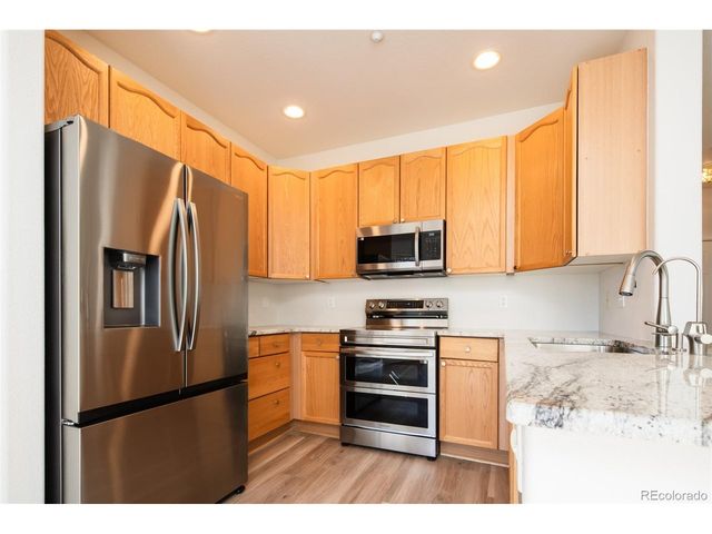 8457 S Hoyt Way 107, Littleton, CO 80128