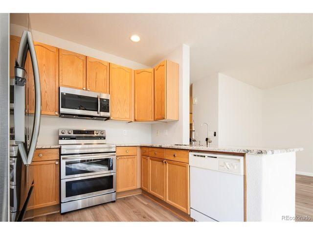 8457 S Hoyt Way 107, Littleton, CO 80128