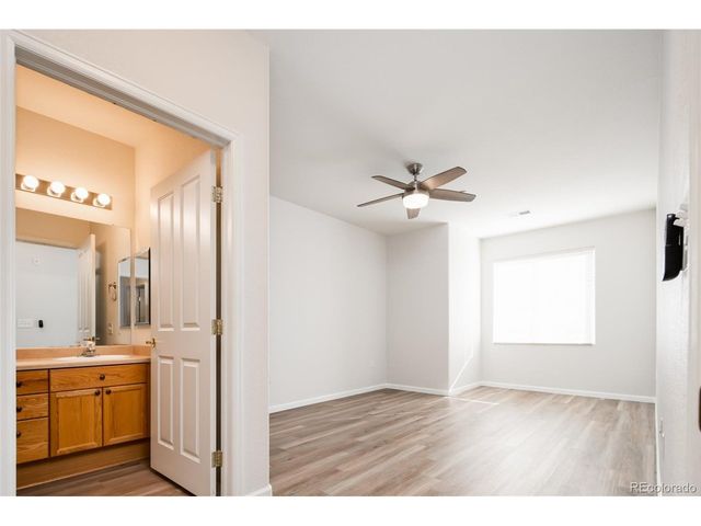 8457 S Hoyt Way 107, Littleton, CO 80128