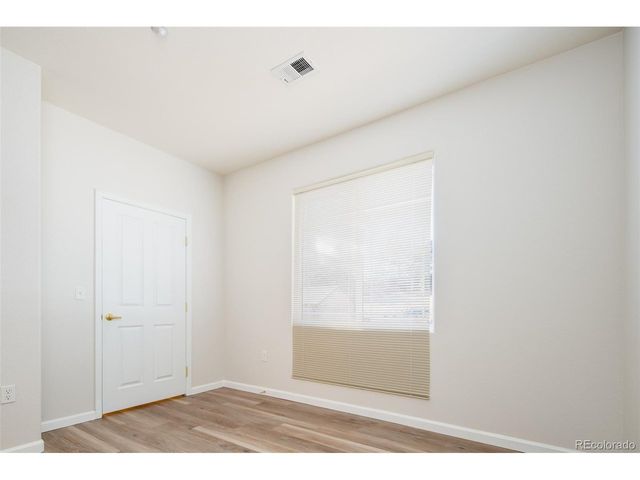 8457 S Hoyt Way 107, Littleton, CO 80128