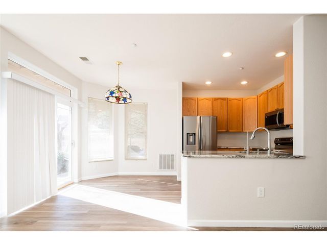 8457 S Hoyt Way 107, Littleton, CO 80128