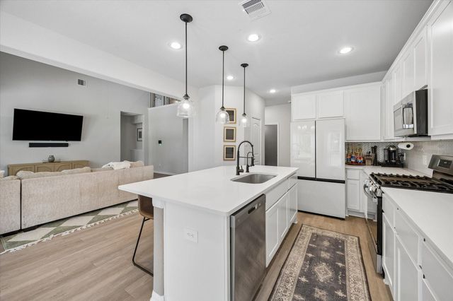 16711 Rockwall Street, Conroe, TX 77303