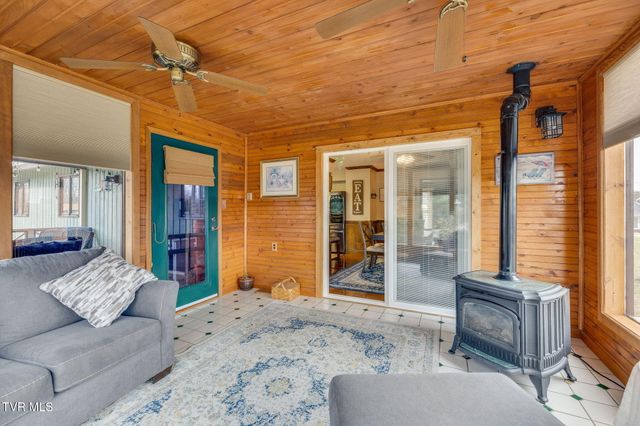 309 Armstrong Drive, Church Hill, TN 37642