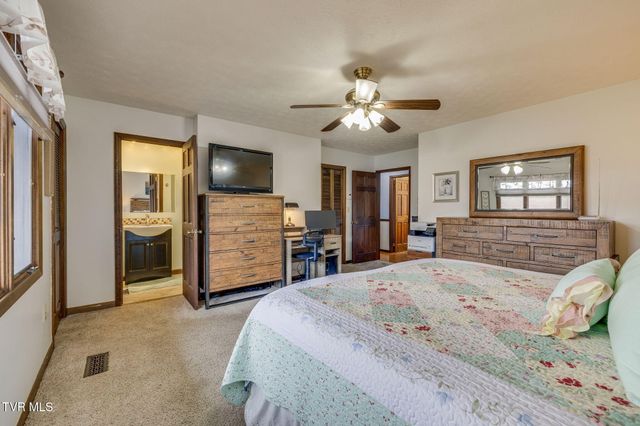 309 Armstrong Drive, Church Hill, TN 37642