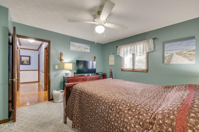 309 Armstrong Drive, Church Hill, TN 37642