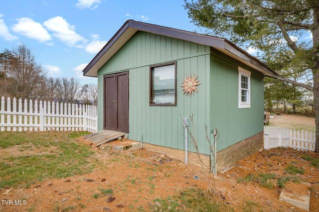 309 Armstrong Drive, Church Hill, TN 37642