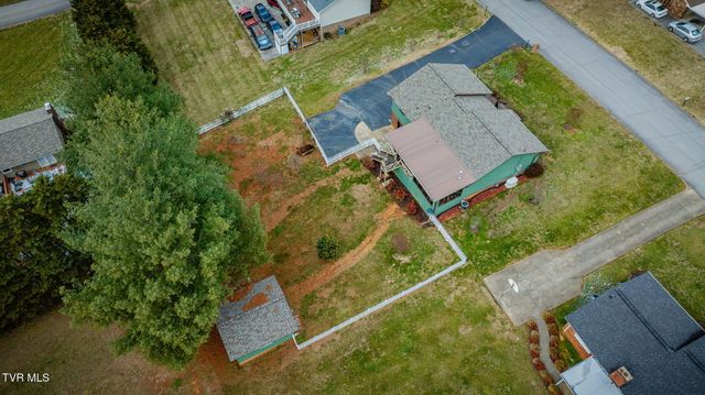 309 Armstrong Drive, Church Hill, TN 37642