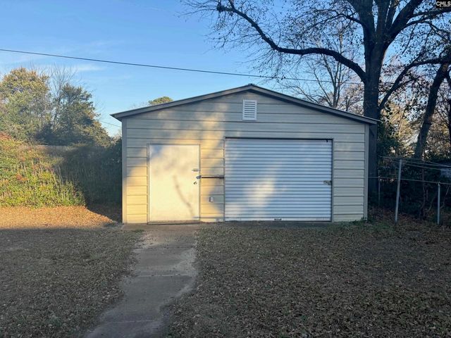 1805 Chadsworth Drive, Cayce, SC 29033