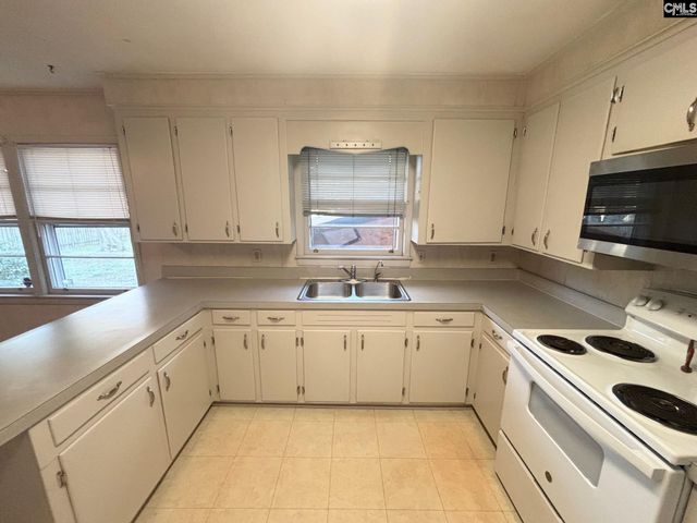 1805 Chadsworth Drive, Cayce, SC 29033