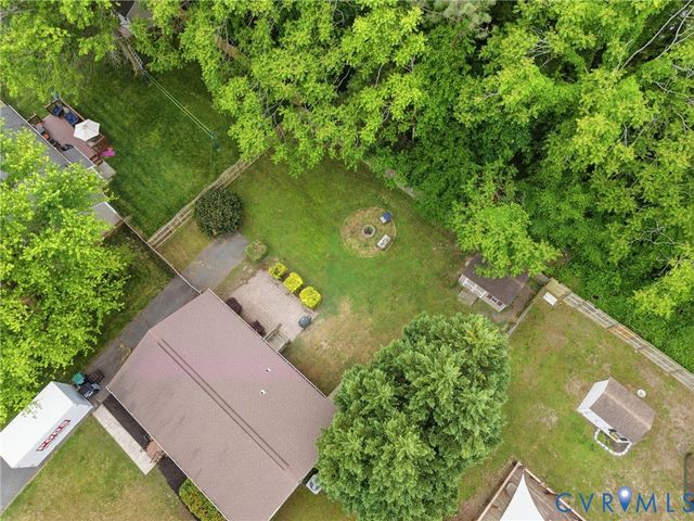 7027 Poteet Ln, Mechanicsville, VA 23111