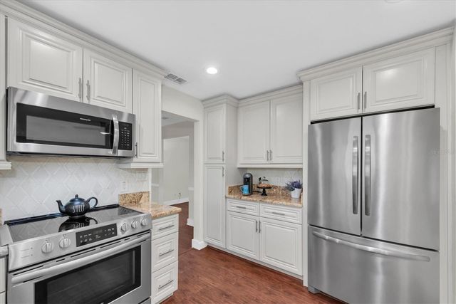 6212 20TH STREET S, St Petersburg, FL 33712