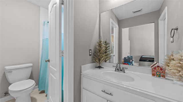 6006 E Brook Court, Sugar Land, TX 77479