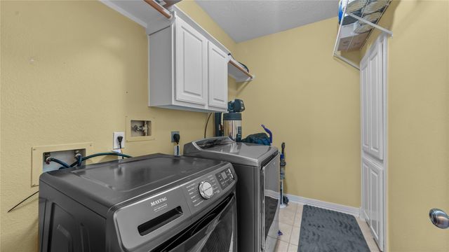 6006 E Brook Court, Sugar Land, TX 77479