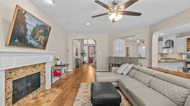 6006 E Brook Court, Sugar Land, TX 77479
