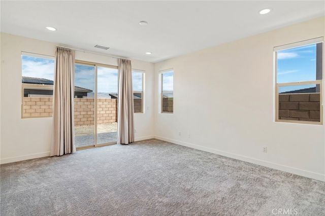 74356 Nichols Drive, Palm Desert, CA 92211