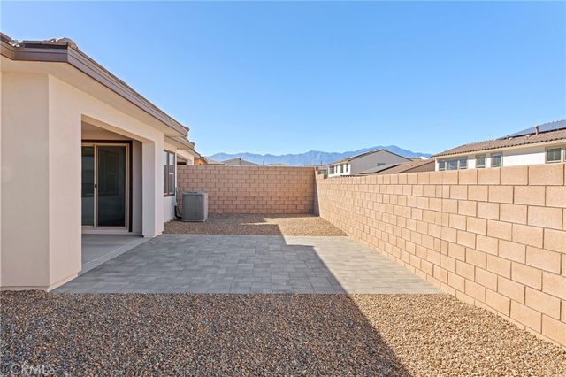 74356 Nichols Drive, Palm Desert, CA 92211