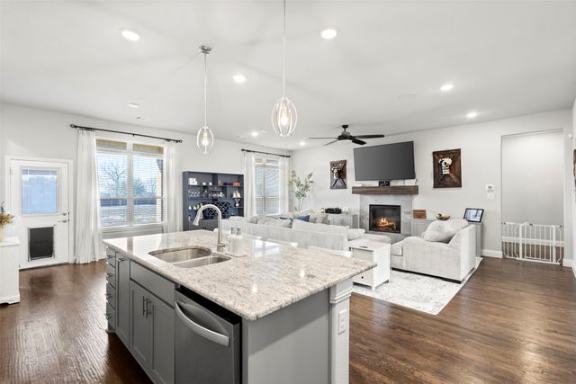 121 Muscogee Drive, Waxahachie, TX 75165