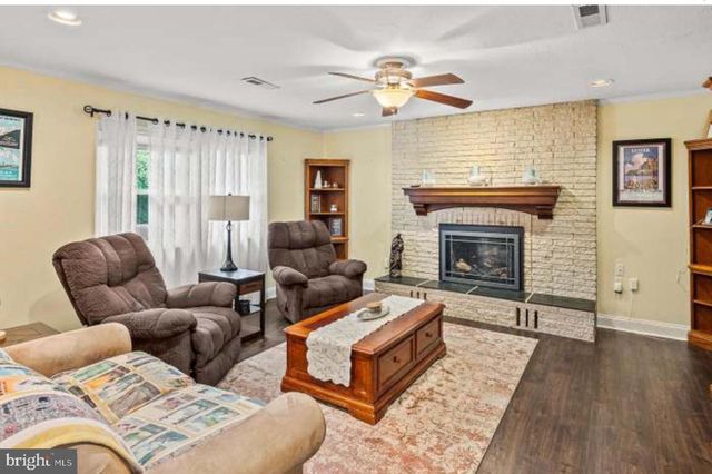 12007 TWIN CEDAR LN, Bowie, MD 20715