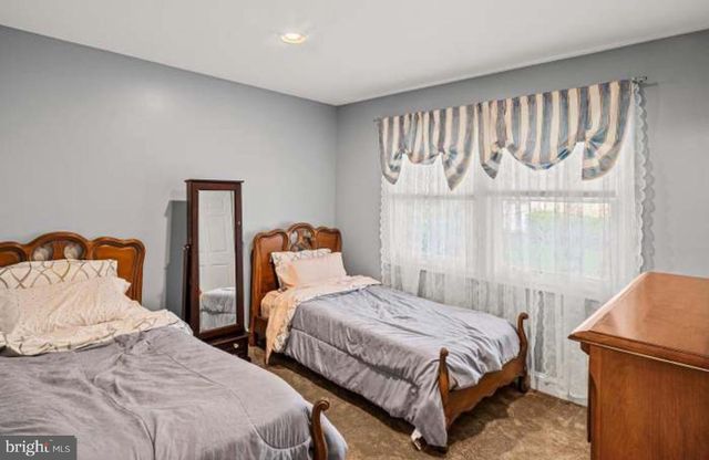 12007 TWIN CEDAR LN, Bowie, MD 20715