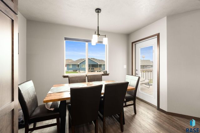 503 Miah St Street, Harrisburg, SD 57032