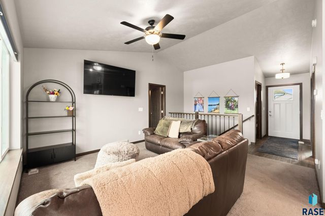 503 Miah St Street, Harrisburg, SD 57032