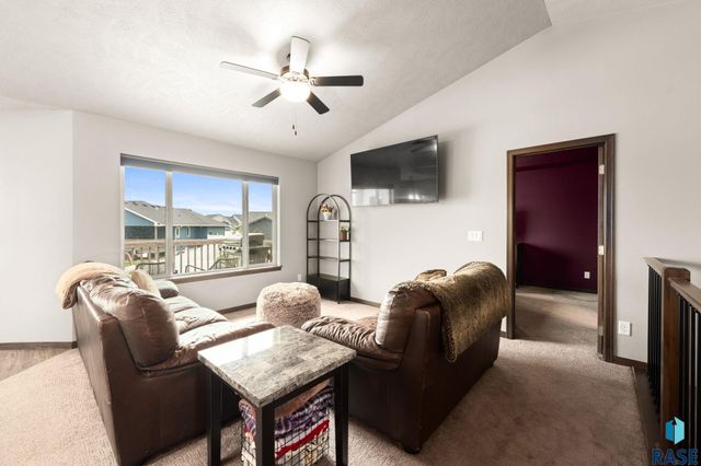 503 Miah St Street, Harrisburg, SD 57032
