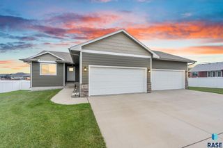 503 Miah St Street, Harrisburg, SD 57032
