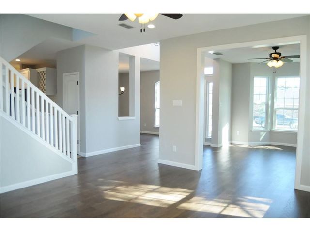 923 Felicia Lane, Arlington, TX 76017