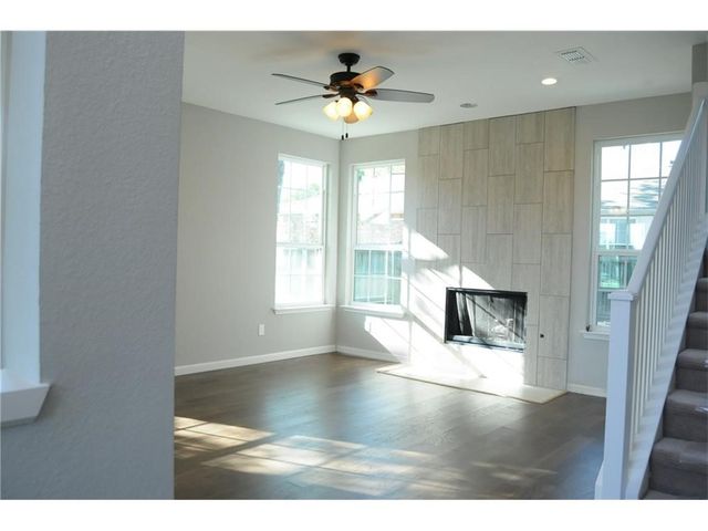 923 Felicia Lane, Arlington, TX 76017