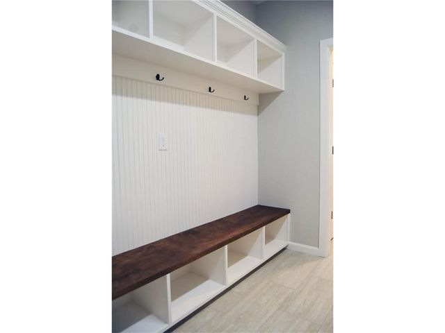 923 Felicia Lane, Arlington, TX 76017