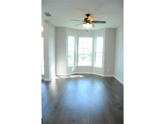 923 Felicia Lane, Arlington, TX 76017