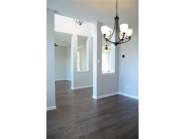 923 Felicia Lane, Arlington, TX 76017