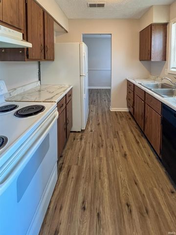 1410 E Jefferson Street, Franklin, IN 46131